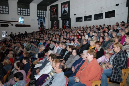 Mesiac úcty k starším